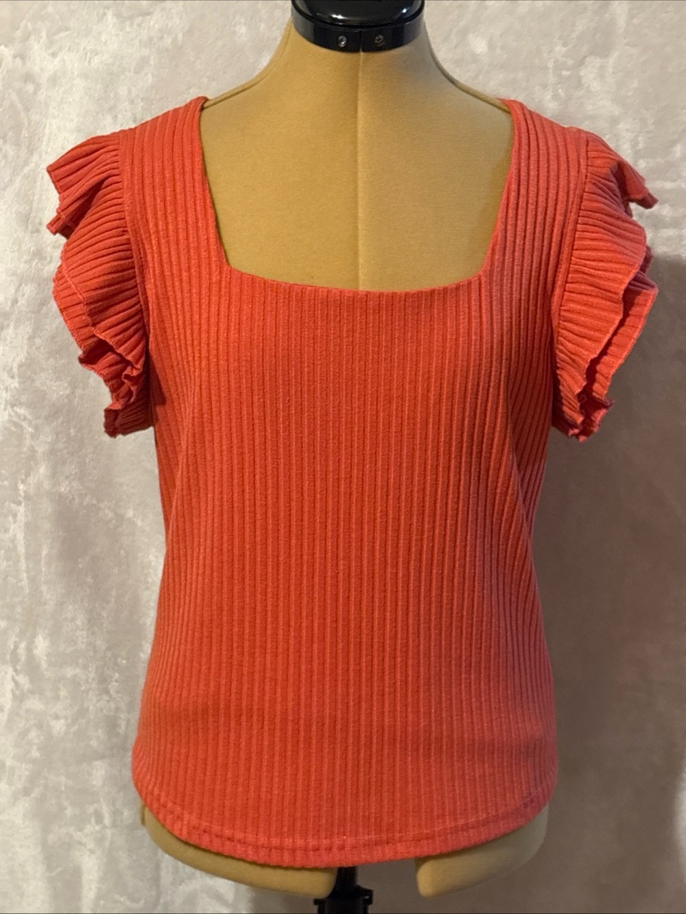 Stem & Vine Square Neck Ribbed Short Sleeve Top in Coral orange